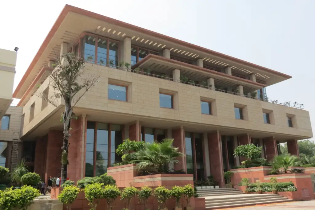 SRLM Law Associates office, Delhi